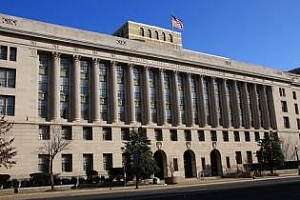 Департаментът по земеделие понижи прогнозите  за  крайните запаси от царевица
