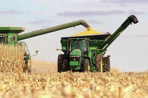 Цените на зърнените пазари пропадат след USDA доклада